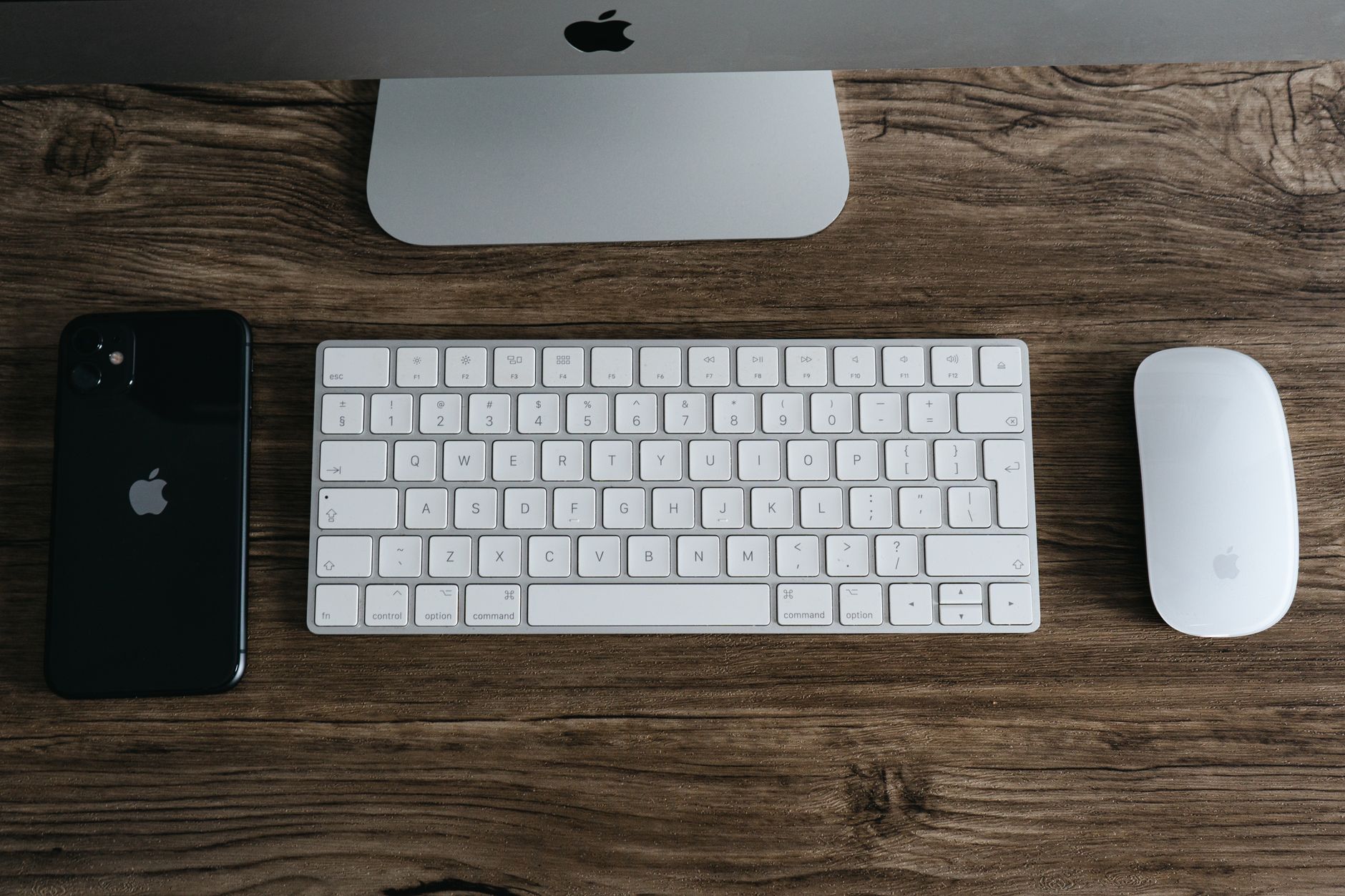 Apple desktop workspace