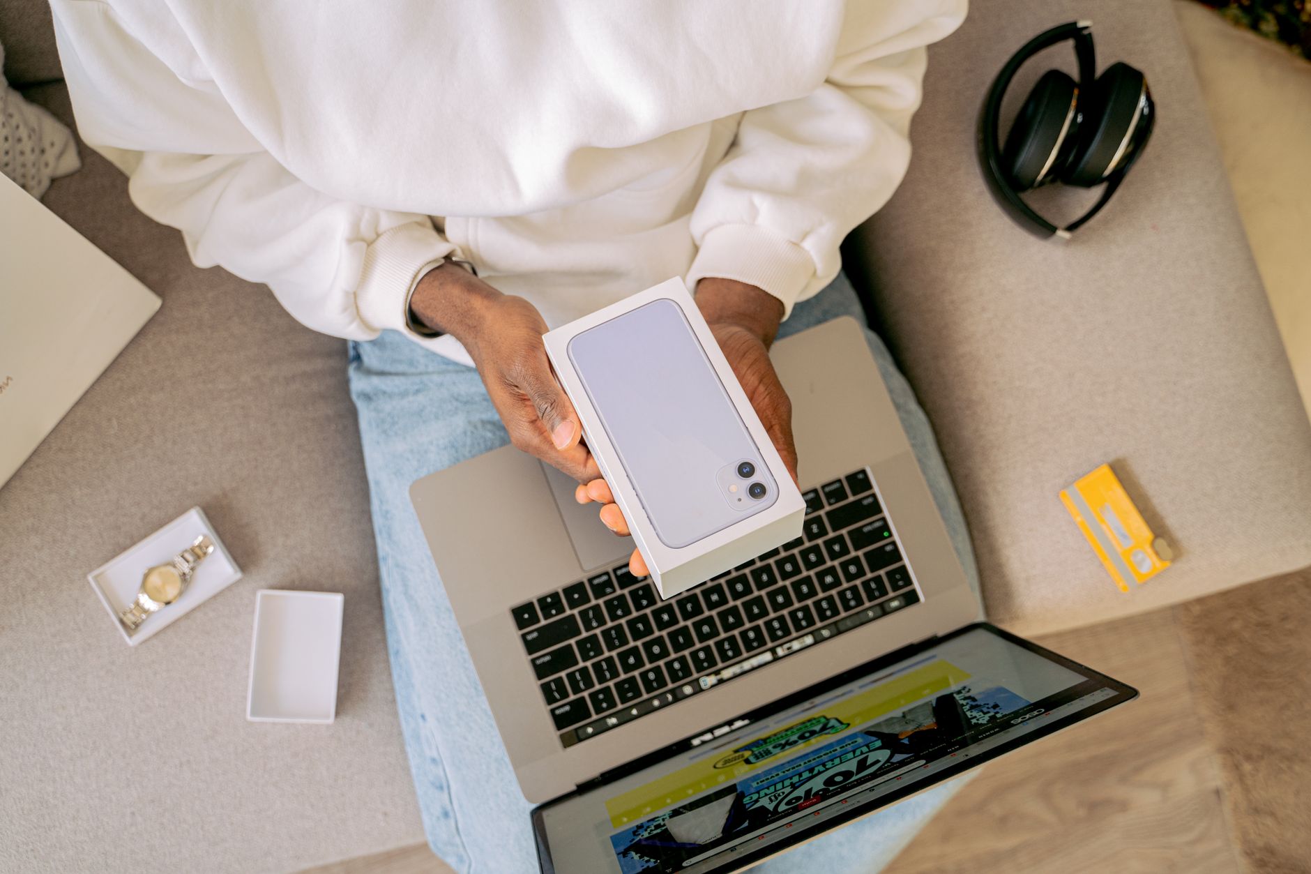 consumer electronics resale