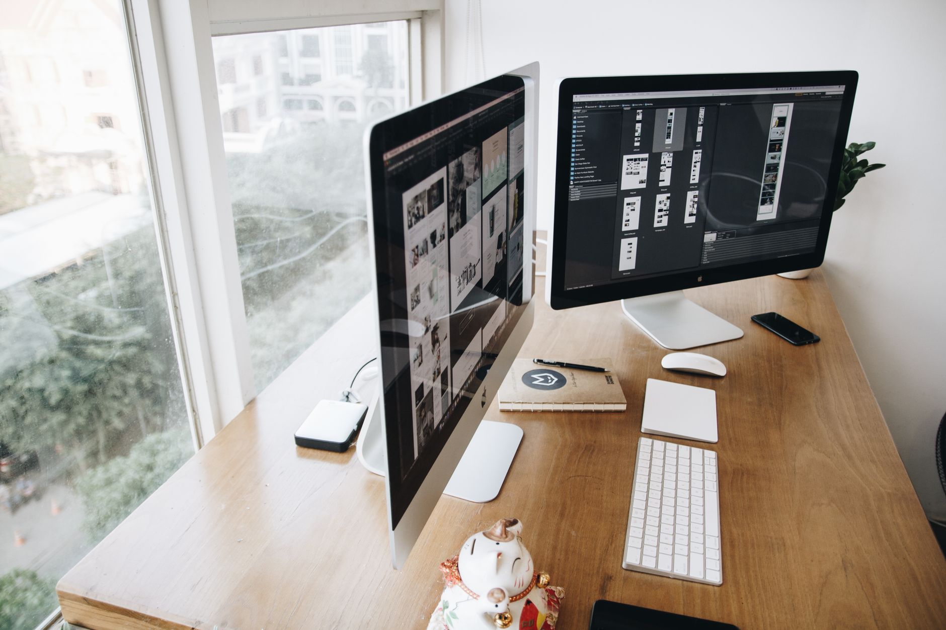 home office dual screen