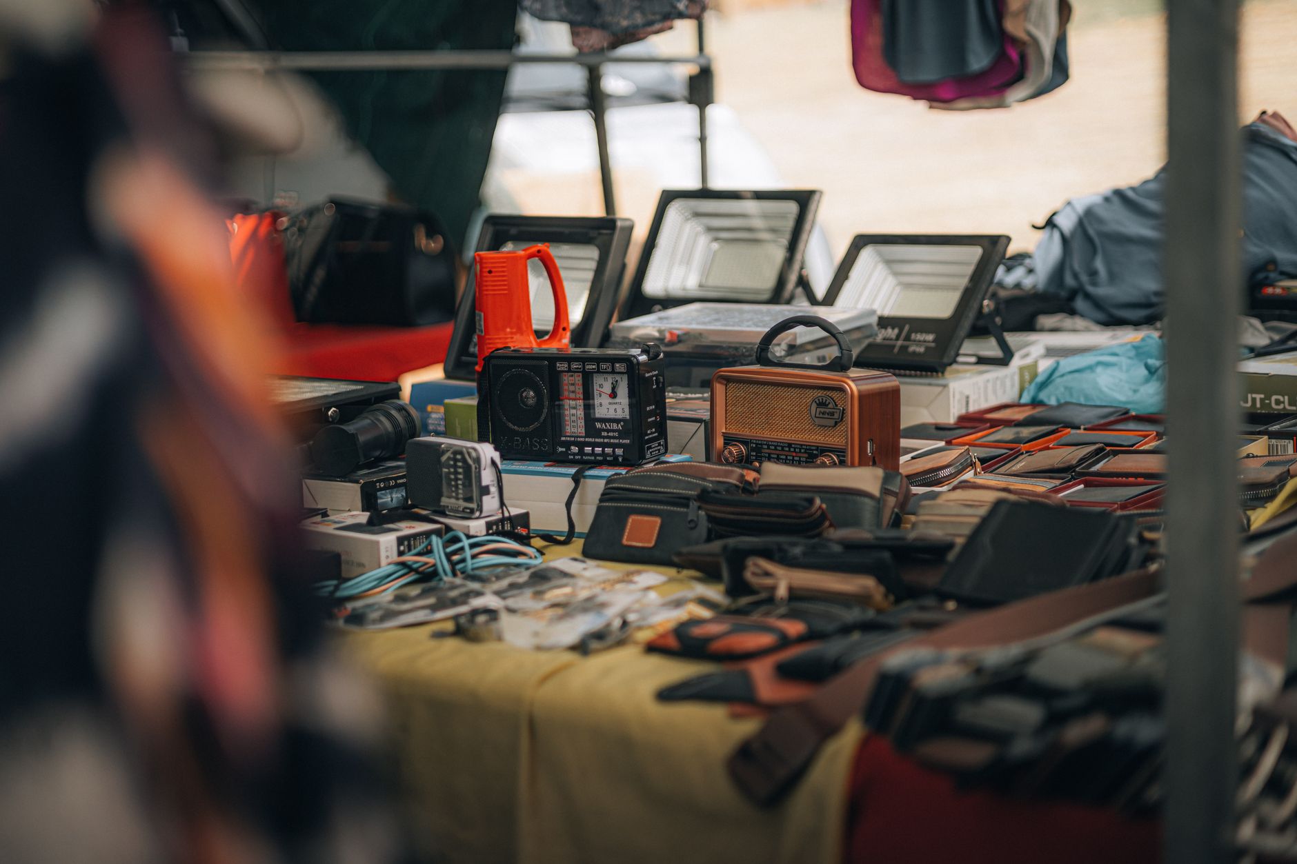 used electronics market