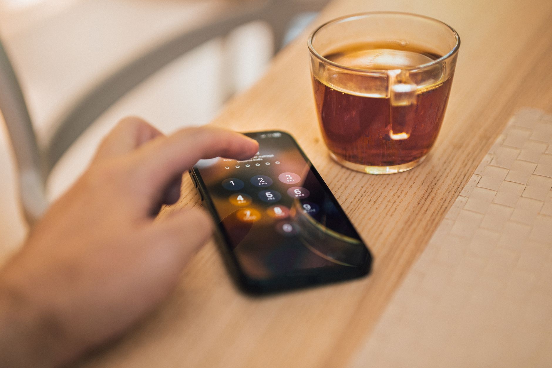 carrier vs unlocked phone