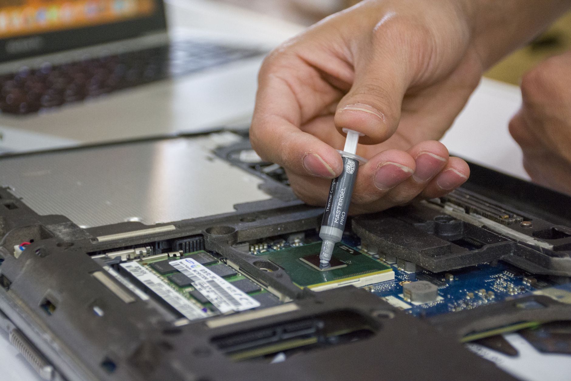 laptop heat management