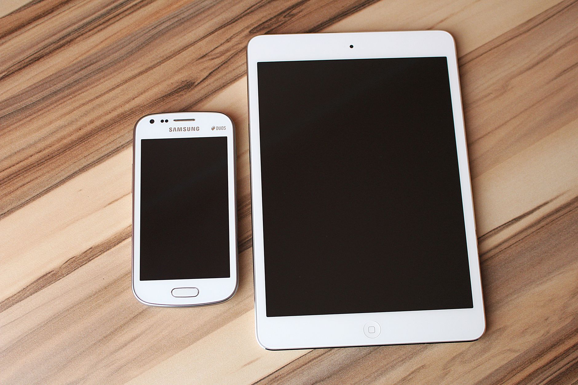 refurbished Samsung comparison